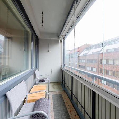 Stay Here Apartment Kamppi Хельсинки Экстерьер фото