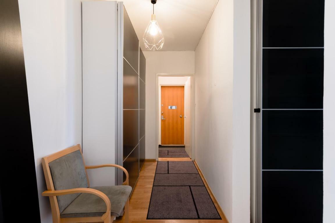 Stay Here Apartment Kamppi Хельсинки Экстерьер фото